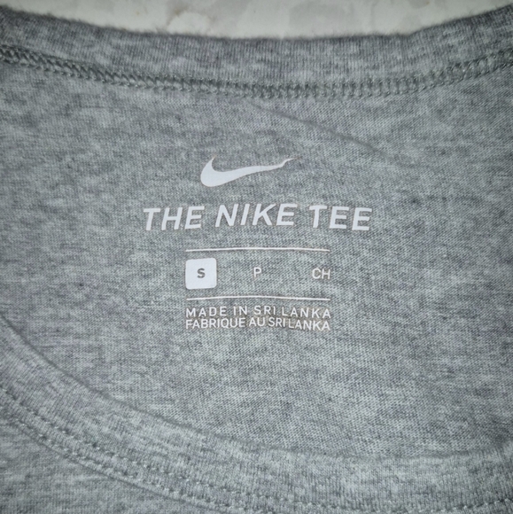 Nike Sportswear Tank Top - Picture 7 of 8